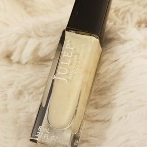 Julep "Alexandra" nailpolish